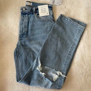 NWT Abercrombie & Fitch Distressed Ultra High Rise 90’s Straight Leg Denim Jeans